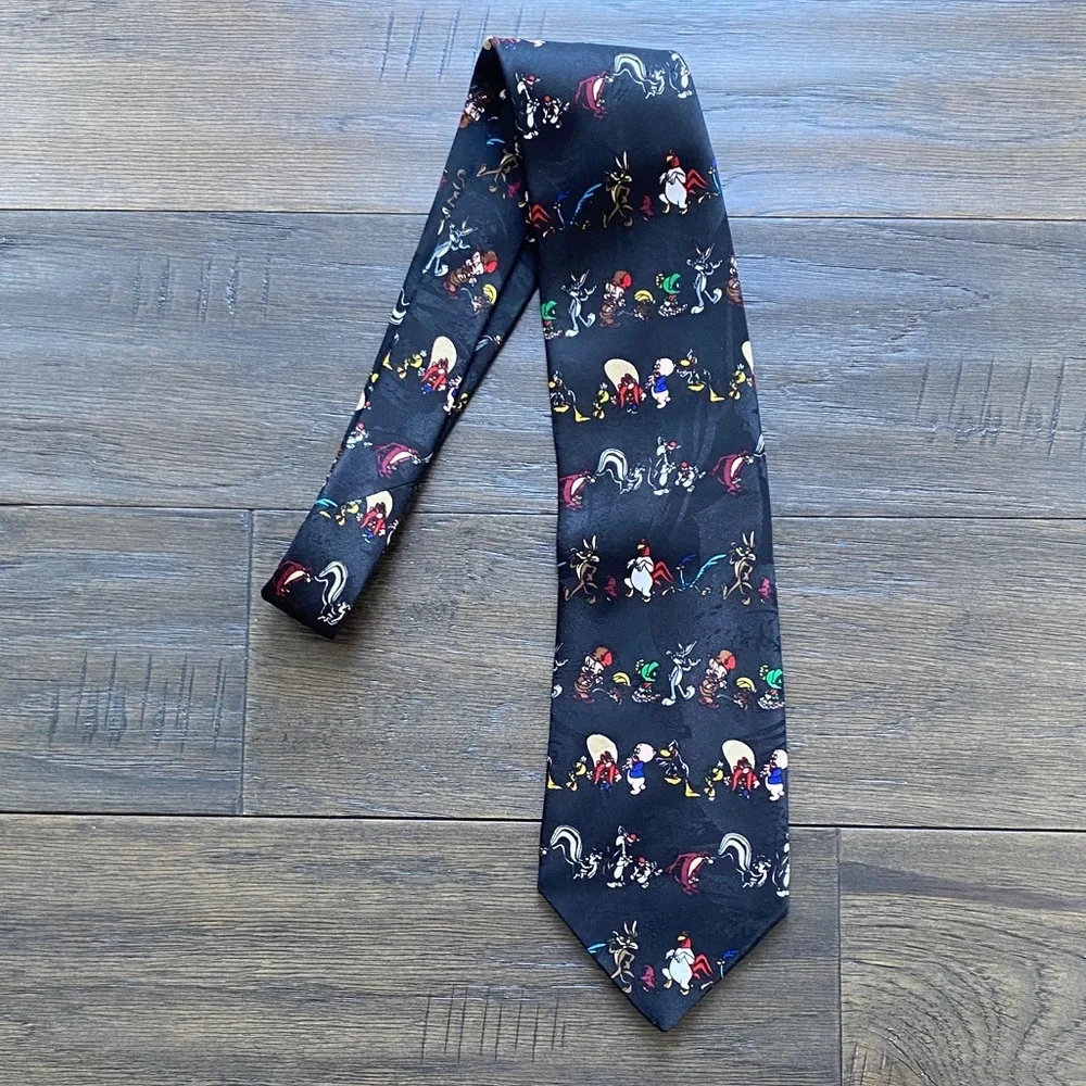 Looney Toons Character Patterned Tie